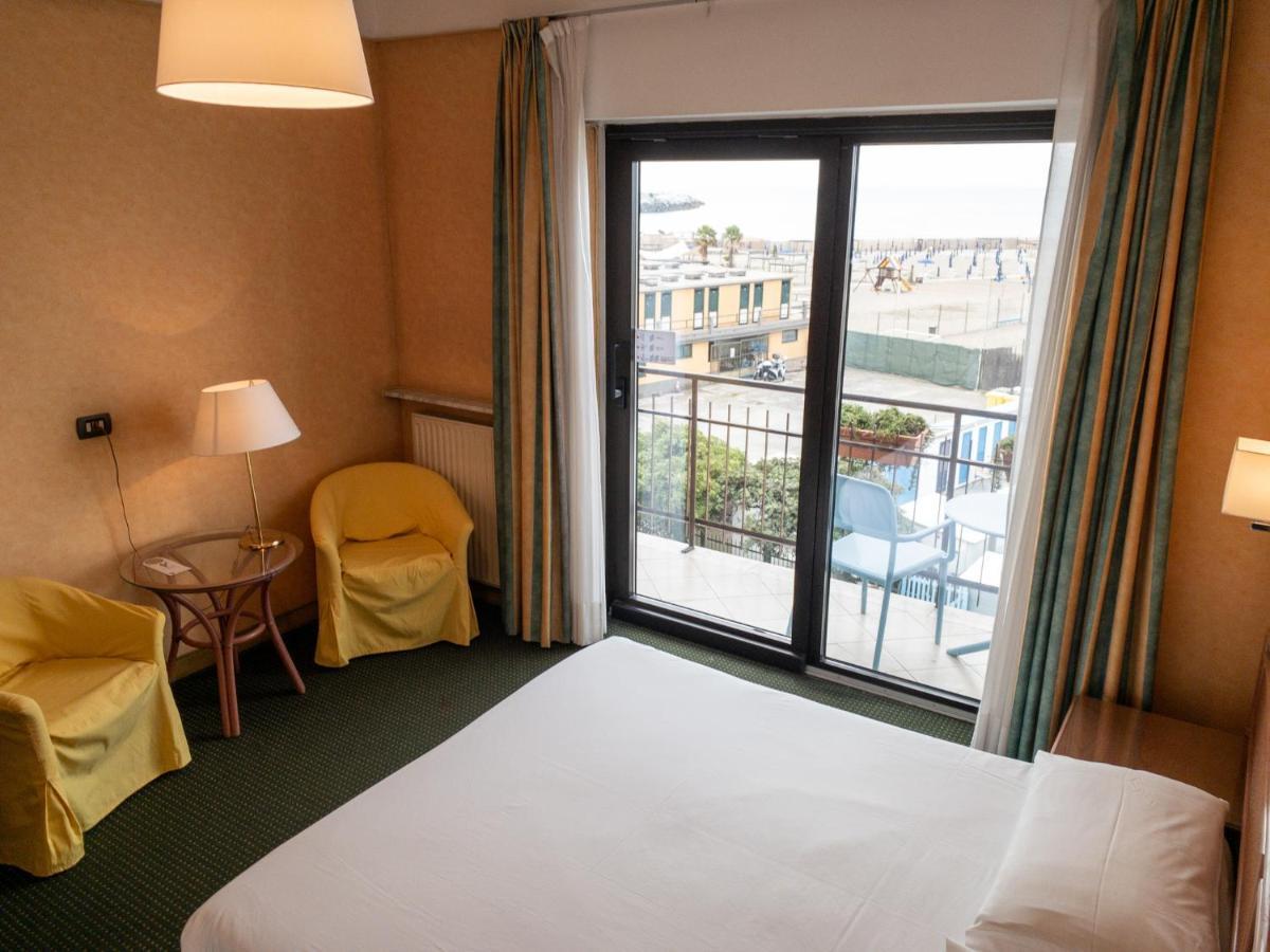 Hotel Santa Maria Chiavari Eksteriør bilde