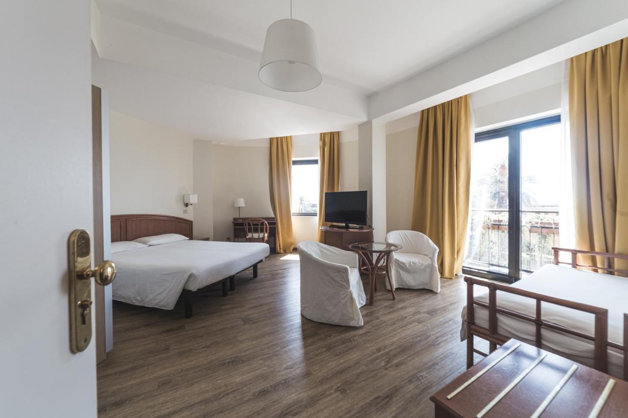 Hotel Santa Maria Chiavari Eksteriør bilde