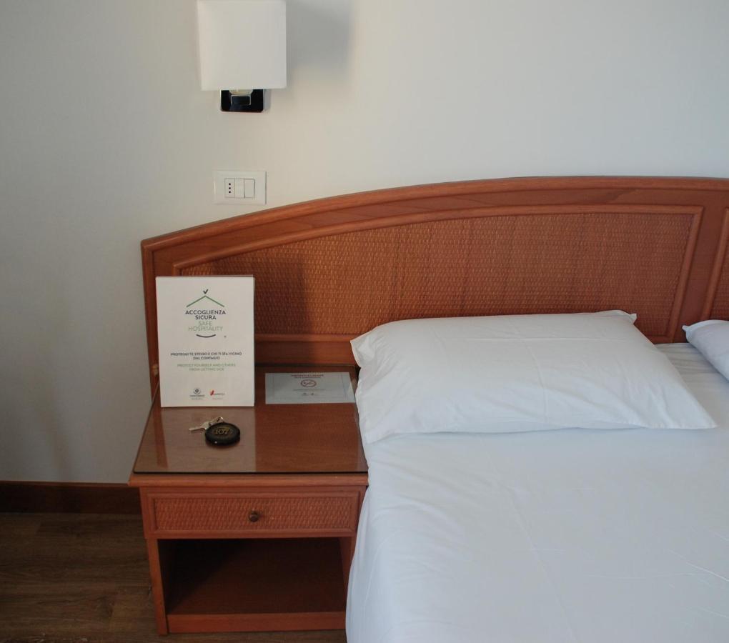 Hotel Santa Maria Chiavari Eksteriør bilde