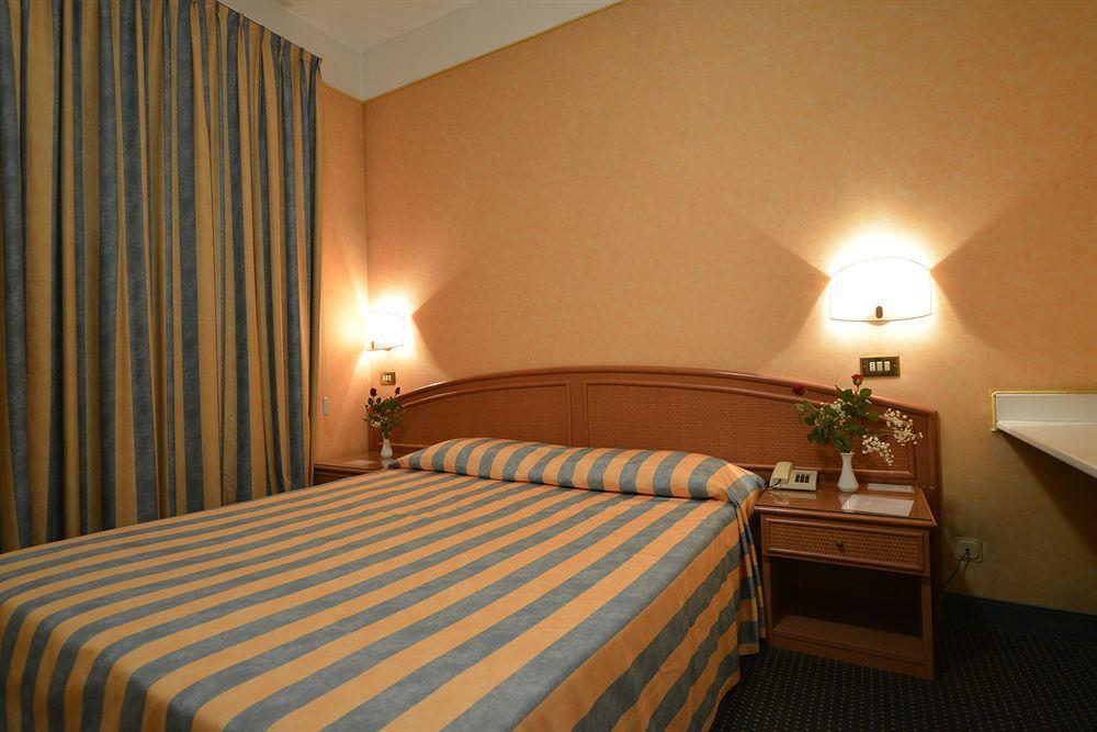 Hotel Santa Maria Chiavari Eksteriør bilde
