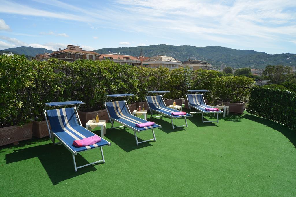 Hotel Santa Maria Chiavari Eksteriør bilde